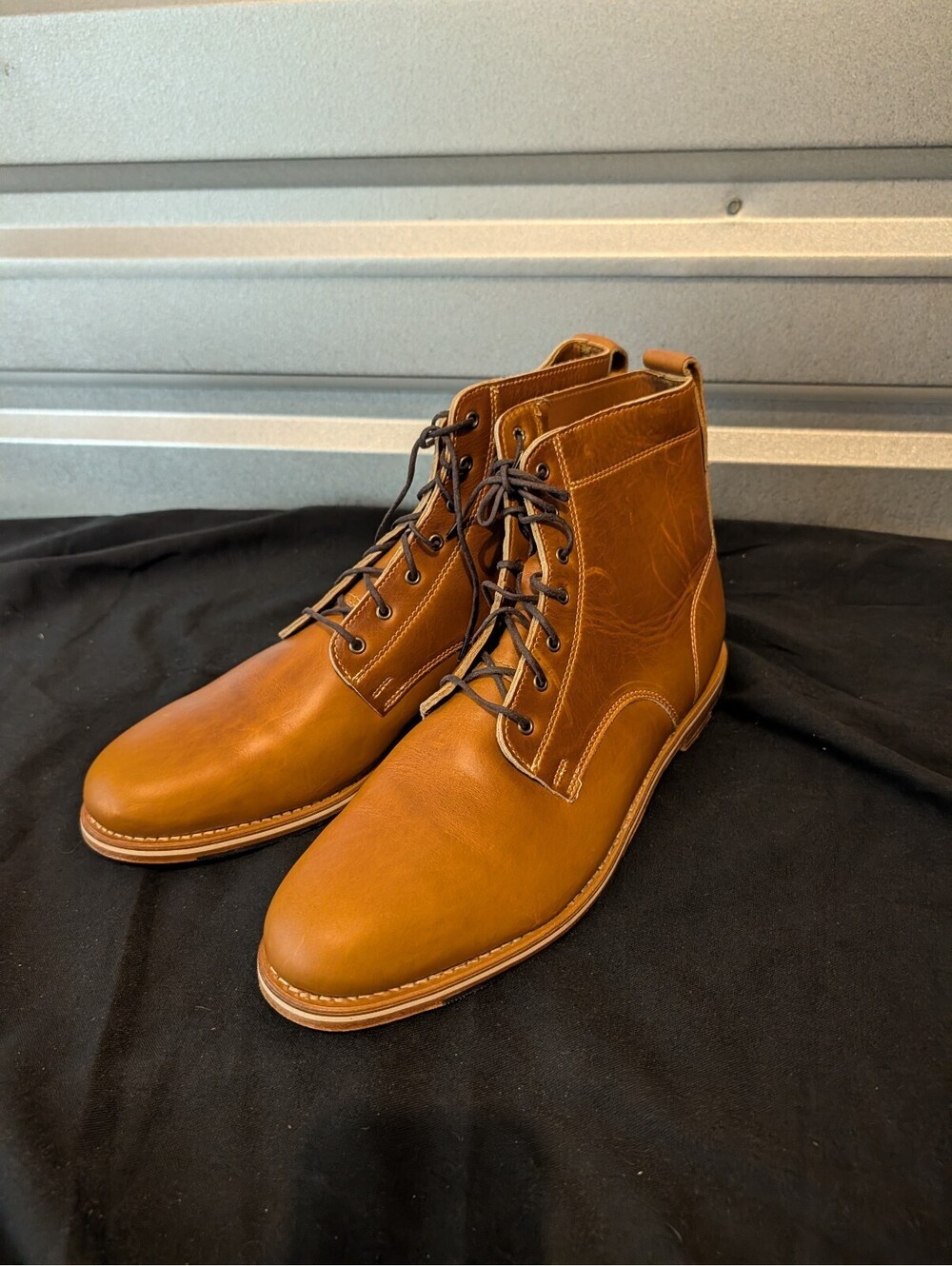 HELM The Hollis Teak Brown Leather Cap Toe Boots Mens 16 D Made in USA H0058